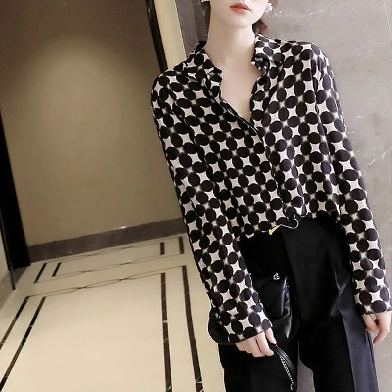 Stylish Spring Autumn Printed Women's Polka Dot Blouse Polo-Neck.